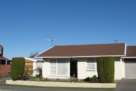 Photo of property in 2/2 Third Street, Belfast, Christchurch, 8051