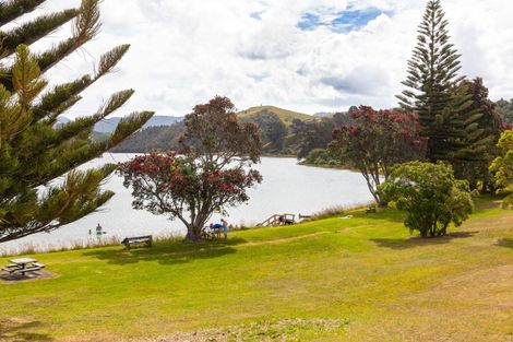 Photo of property in 117a Patuwai Drive, Whangamata, 3620