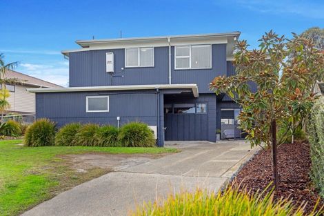 Photo of property in 1055 Papamoa Beach Road, Papamoa Beach, Papamoa, 3118