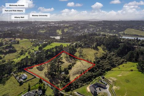 Photo of property in 15 Elmore Road, Paremoremo, Auckland, 0793