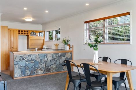 Photo of property in 242 Grange Road, Otumoetai, Tauranga, 3110