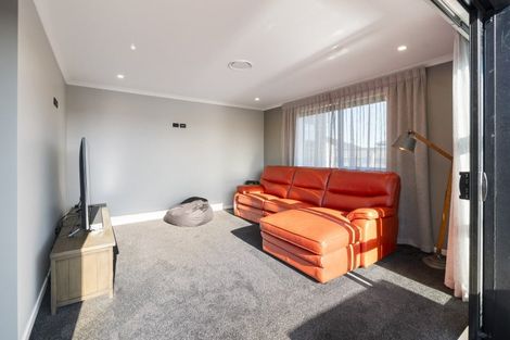 Photo of property in 10 Kanzan Grove, Maewa, 4702