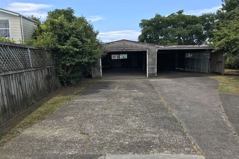 Photo of property in 805 Te Atatu Road, Te Atatu Peninsula, Auckland, 0610
