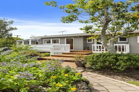 Photo of property in 22 Killarney Avenue, Torbay, Auckland, 0630