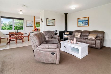 Photo of property in 63 Mountain Road, Western Heights, Rotorua, 3015
