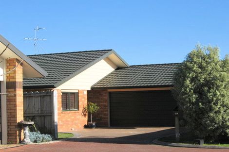 Photo of property in 18 Emmerdale Avenue, Papakura, 2110