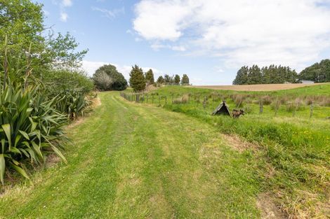 Photo of property in 933 Makomako Road, Pahiatua, 4983