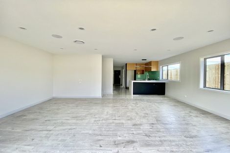 Photo of property in 1 Surrey Street, Manurewa, Auckland, 2102