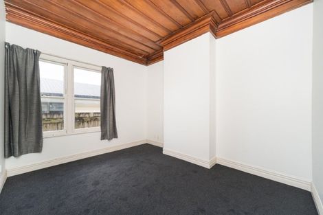 Photo of property in 35 Ada Street, Hokowhitu, Palmerston North, 4410