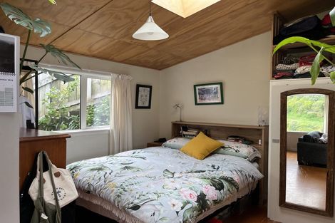 Photo of property in 119 Houghton Bay Road, Houghton Bay, Wellington, 6023