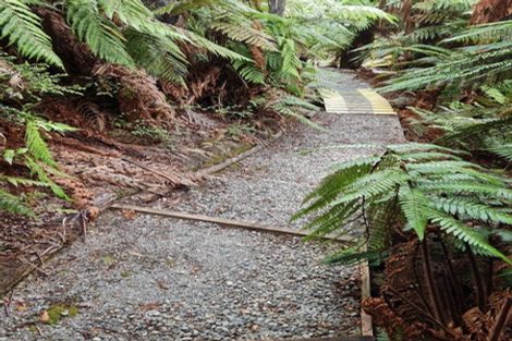 Photo of property in 8 Leith Crescent, Greymouth, 7805