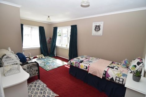Photo of property in 493 High Street South, Carterton, 5713