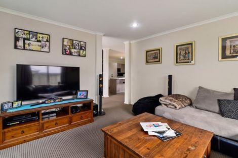 Photo of property in 75 Carroll Place, Owhata, Rotorua, 3010