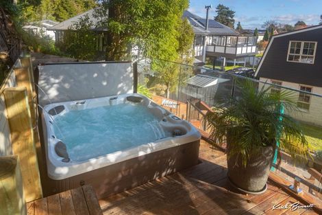 Photo of property in 15 Johnswood Grove, Clouston Park, Upper Hutt, 5018