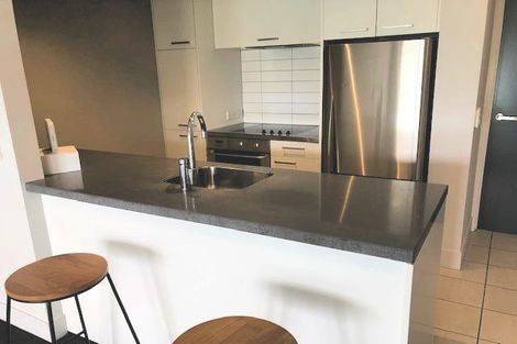 Photo of property in The Capital, 17/370 Oriental Parade, Oriental Bay, Wellington, 6011