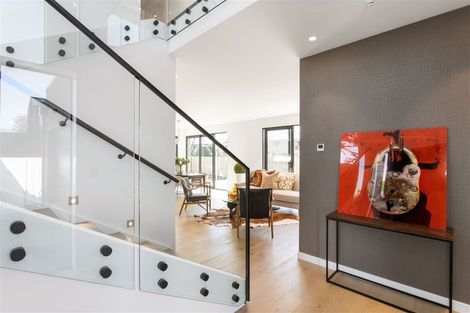 Photo of property in 12a Memorial Avenue, Ilam, Christchurch, 8053