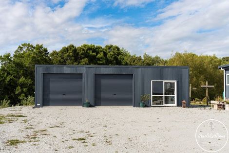 Photo of property in 275 Metcalfe Road, Matakohe, 0593