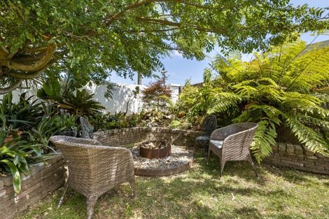 Photo of property in 33 Fitzroy Road, Fitzroy, New Plymouth, 4312