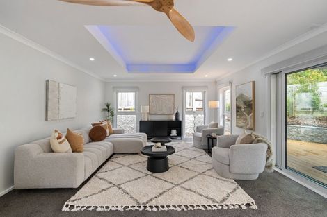 Photo of property in 8 Porokaiwhiri Street, Crofton Downs, Wellington, 6035