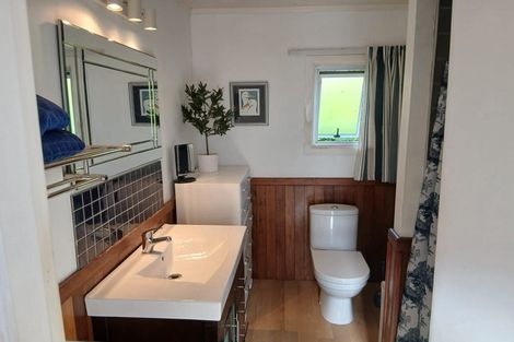 Photo of property in 156 Petley Road, Paparoa, 0571