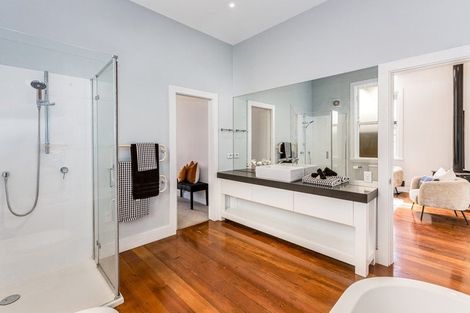 Photo of property in 43 Hanover Street, Wadestown, Wellington, 6012