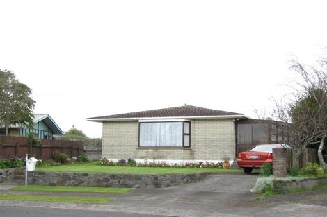 Photo of property in 18 Jade Place, Bell Block, New Plymouth, 4312