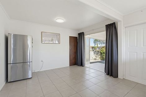 Photo of property in 2 Alastair Avenue, Owhata, Rotorua, 3010