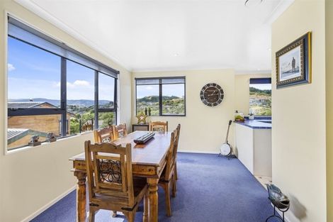 Photo of property in 16a Latitude Close, Whitby, Porirua, 5024