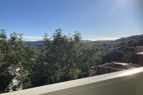 Photo of property in 8 Mitika Way, Strathmore Park, Wellington, 6022