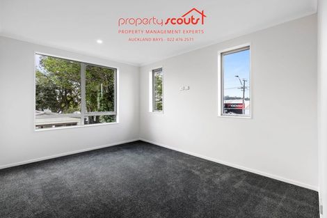 Photo of property in 103 Beach Haven Road, Beach Haven, Auckland, 0626