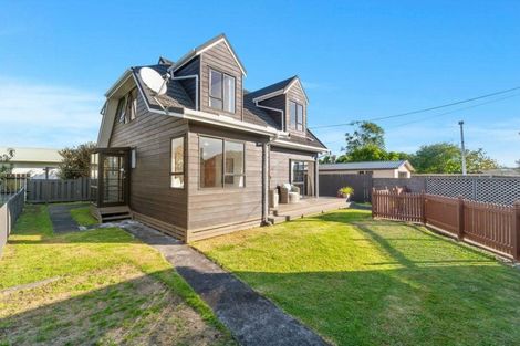 Photo of property in 1/16 Taikata Road, Te Atatu Peninsula, Auckland, 0610