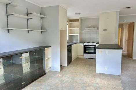 Photo of property in 2/30 Ribblesdale Road, Henderson, Auckland, 0612