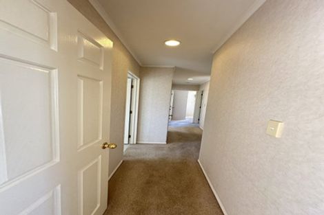 Photo of property in 24a Martin Jugum Lane, Ranui, Auckland, 0612