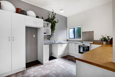 Photo of property in 38 London Street, Eltham, 4322