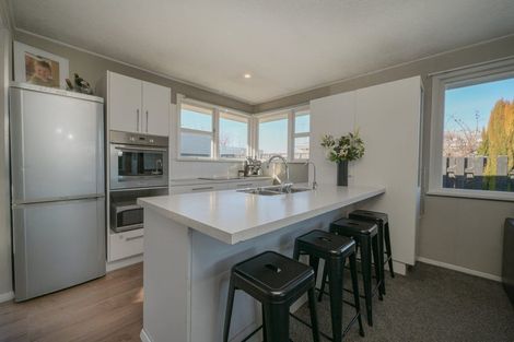 Photo of property in 18 Campbell Street, Alexandra, 9320