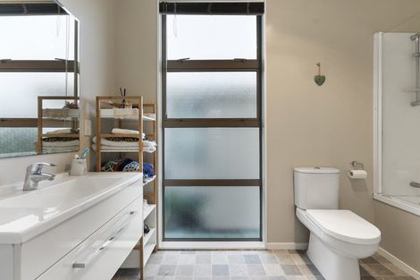 Photo of property in 4/37 Waipa Street, Birkenhead, Auckland, 0626