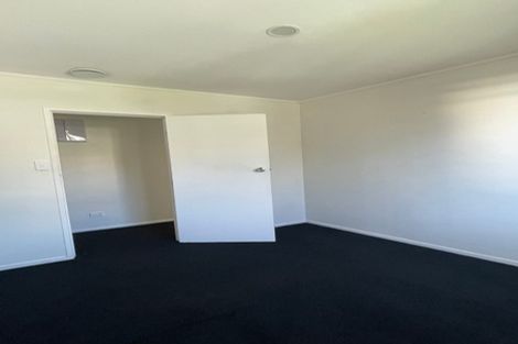 Photo of property in 61 Powrie Street, Glenfield, Auckland, 0629