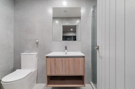 Photo of property in 1/1a Halsey Road, Manurewa, Auckland, 2102