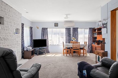 Photo of property in 1 Devery Street, Mangapapa, Gisborne, 4010