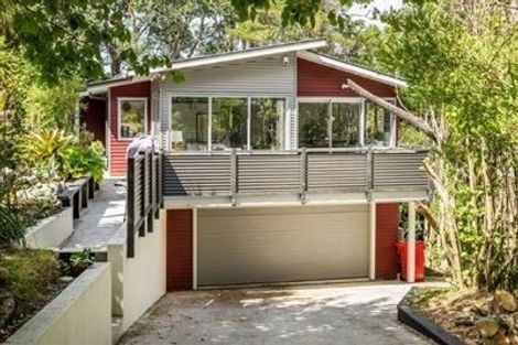 Photo of property in 15a Elizabeth Street, Pukerua Bay, 5026