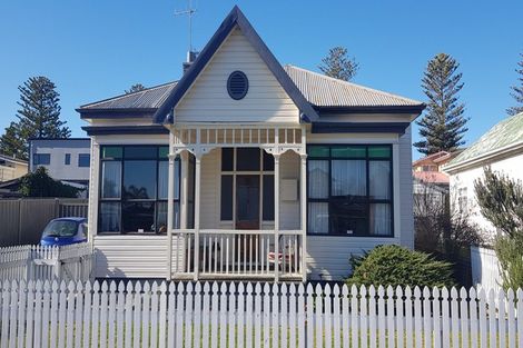 Photo of property in 102 Mcgrath Street, Napier South, Napier, 4110