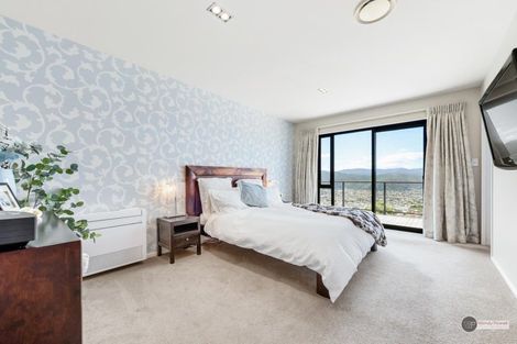 Photo of property in 30 Arahiwi Grove, Tirohanga, Lower Hutt, 5010