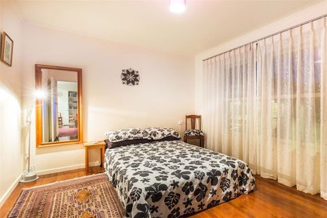 Photo of property in 4/40 Lake Road, Narrow Neck, Auckland, 0624