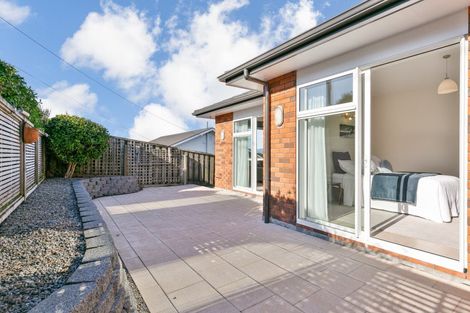 Photo of property in 18 Mandalay Terrace, Khandallah, Wellington, 6035