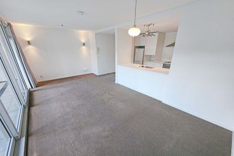 Photo of property in Montreaux Apartments, 2k/164 The Terrace, Wellington Central, Wellington, 6011