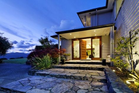 Photo of property in 145 Cornwallis Road, Cornwallis, Auckland, 0604