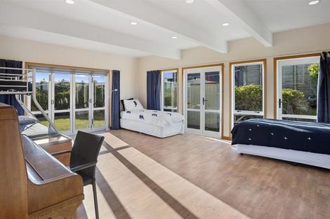 Photo of property in 15 Seaforth Road, Waihi Beach, 3611