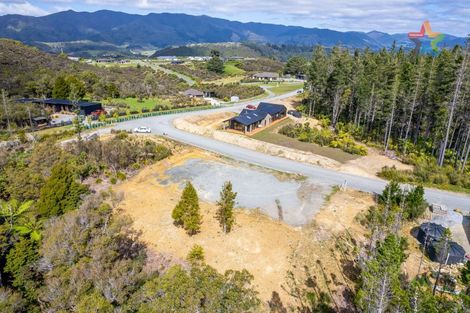 Photo of property in 59 Crest Road, Akatarawa, Upper Hutt, 5372