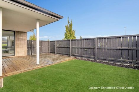 Photo of property in 80 Shillingford Boulevard, Rolleston, 7615