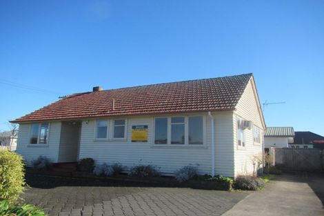 Photo of property in 2 Takahe Street, Frankton, Hamilton, 3204